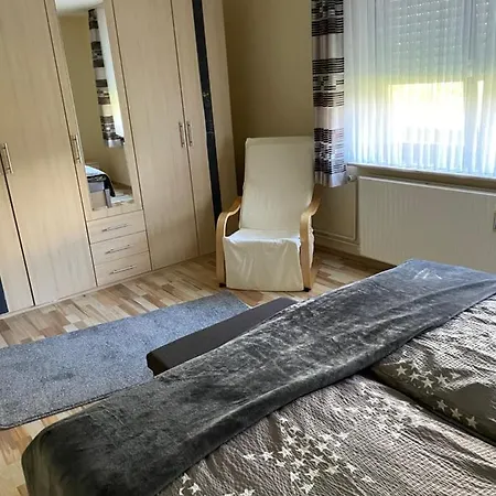 Klingelhöfer Apartment